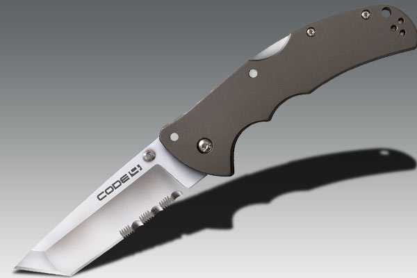 Cold Steel - Briceag Code 4 Tanto Point Half Serrated 